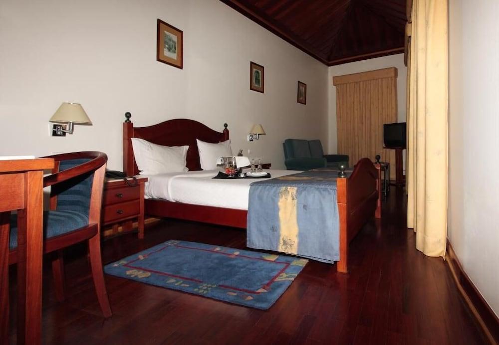 Galeria Suite Hotel Aveiro Ngoại thất bức ảnh