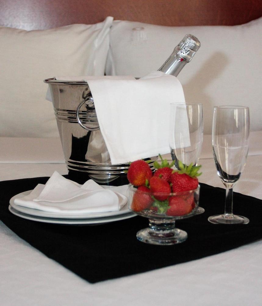 Galeria Suite Hotel Aveiro Ngoại thất bức ảnh